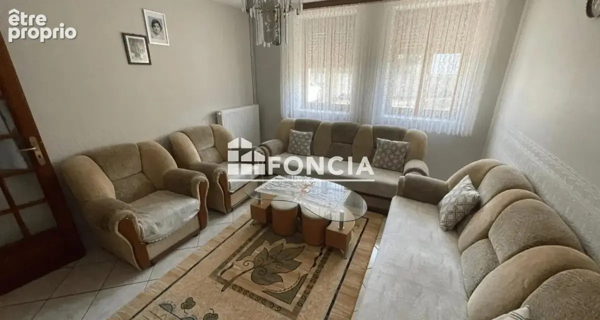 Photo Maison à Saint-Denis-Les-Bourg au prix de 241 900€