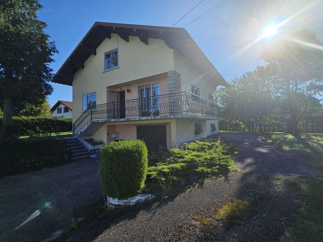 Maison à AVOUDREY