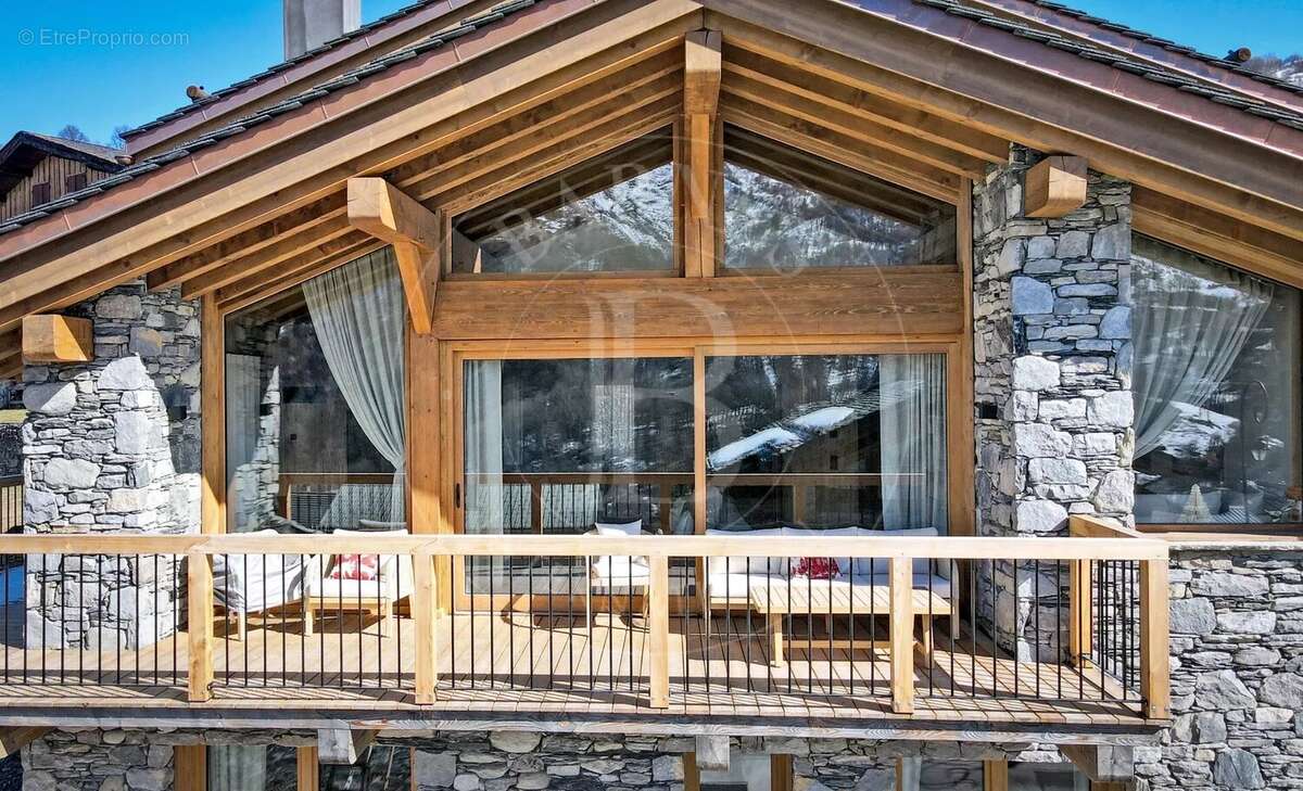 Maison à SAINT-JEAN-DE-BELLEVILLE