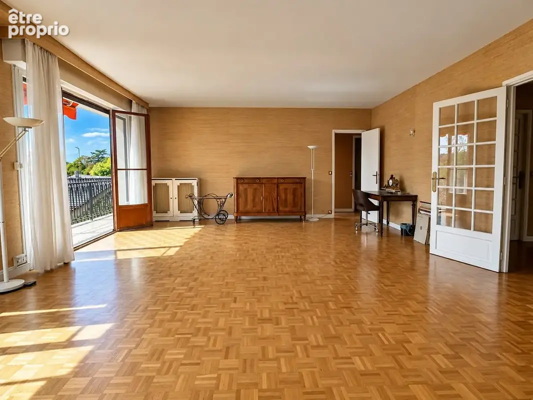 Appartement 5 pièces 127 m² à vendre à Le Vesinet (78110) - photo 4