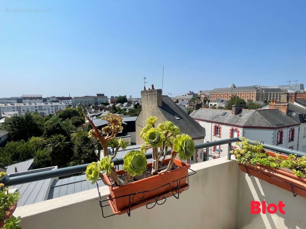 Appartement 69 m² à Rennes  - photo 9