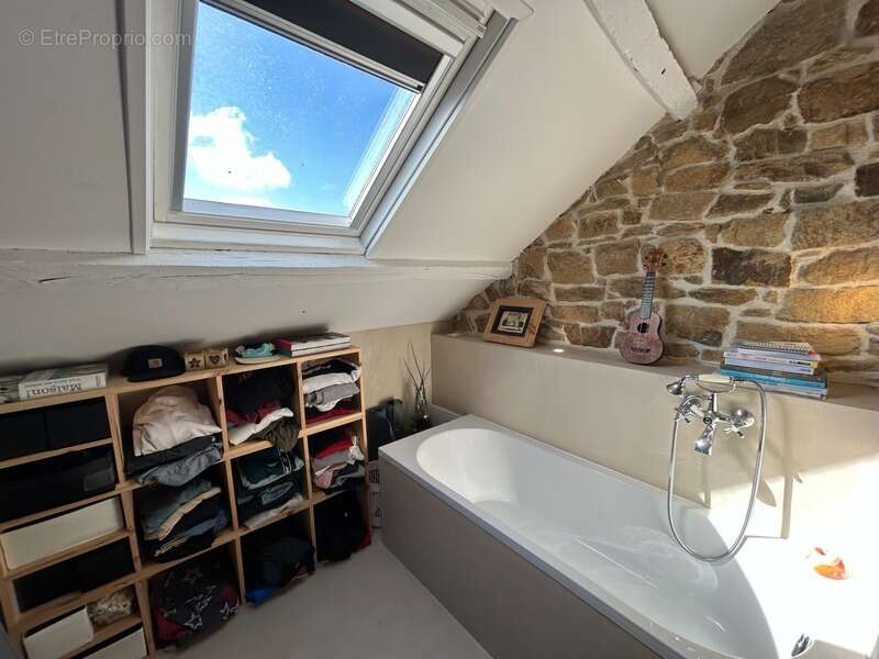 Appartement à THEIX