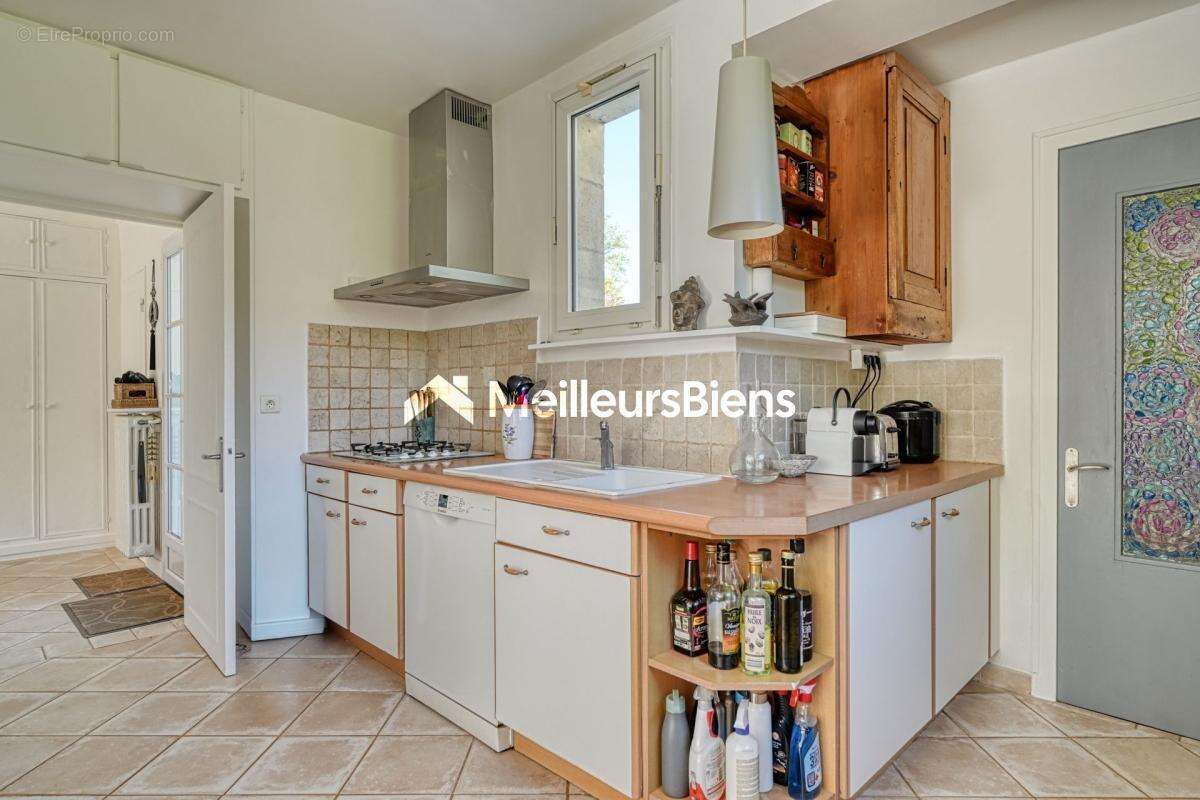 Maison à LA CELLE-SAINT-CLOUD