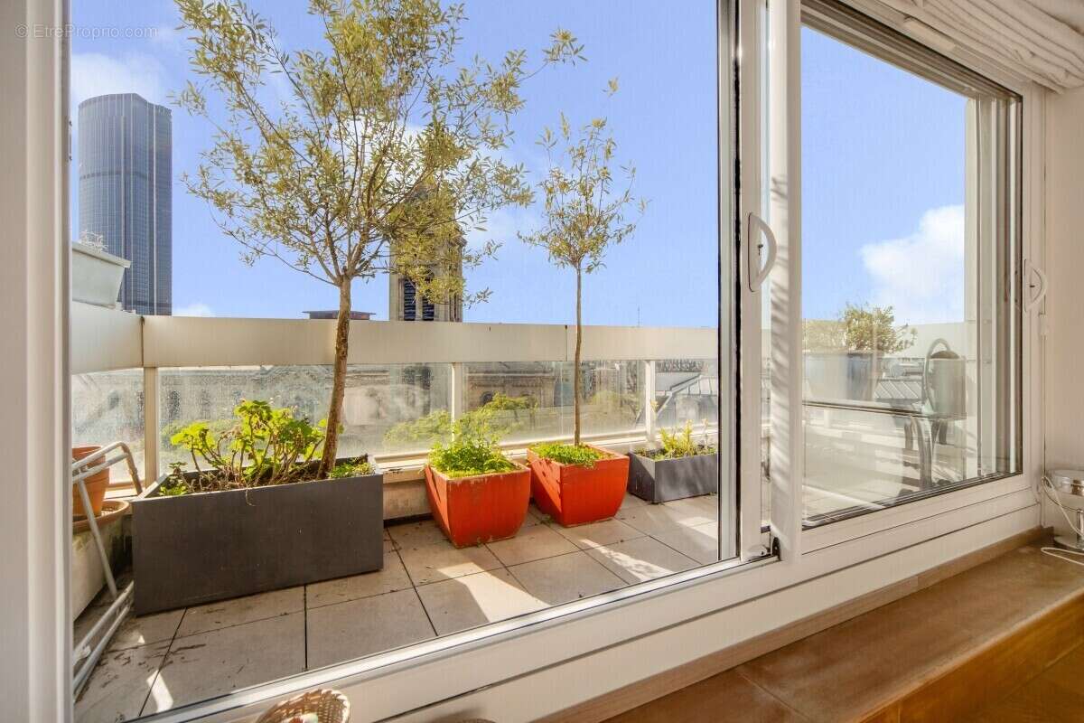 Appartement à PARIS-6E