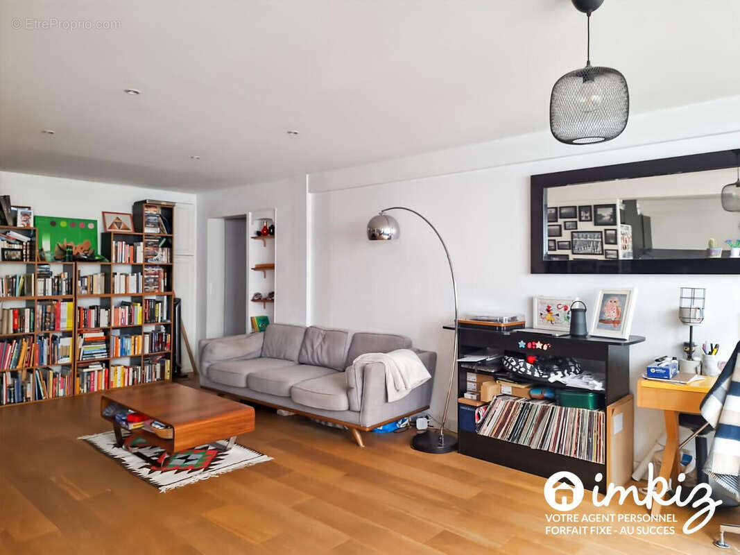 Appartement à PARIS-11E