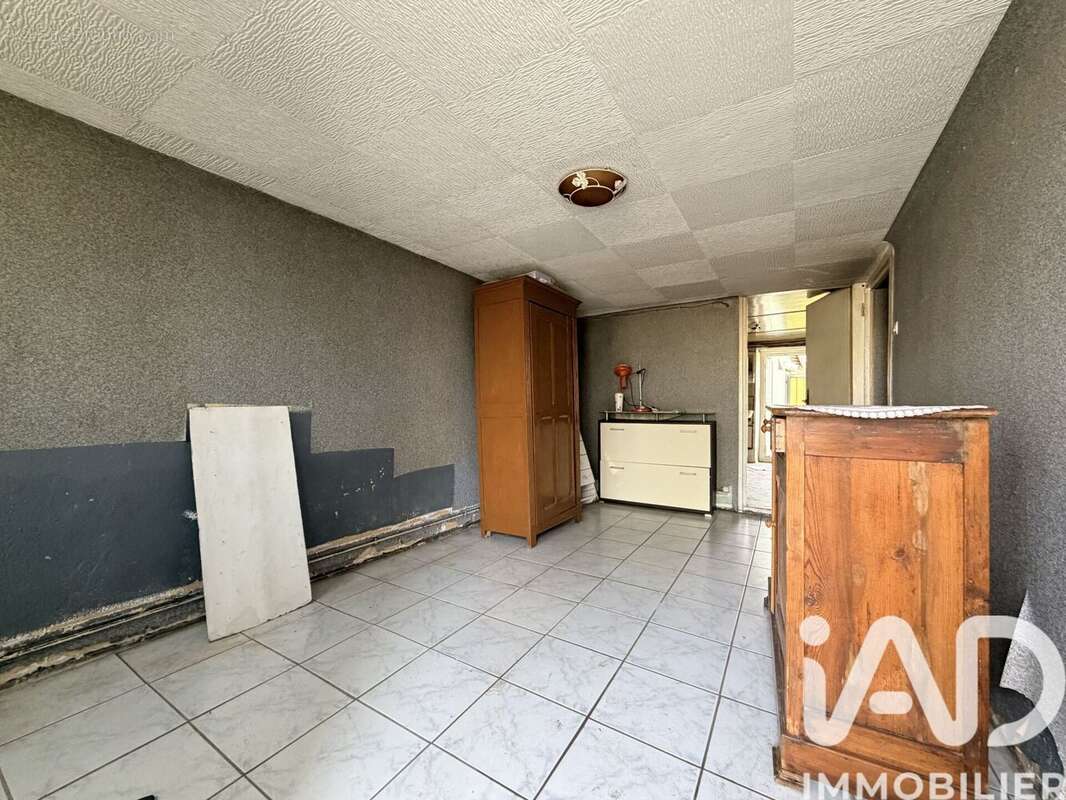 Maison 102 m² à Avricourt  - photo 6