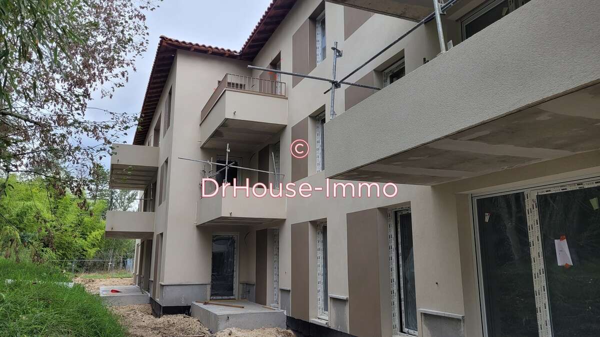 Appartement à LE TAILLAN-MEDOC