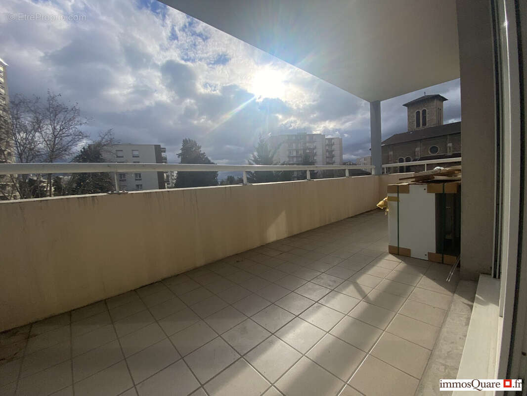 Appartement à VENISSIEUX