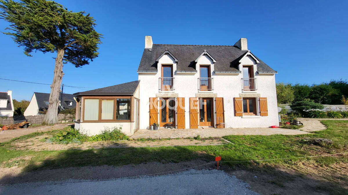 Maison à SAINT-ARMEL