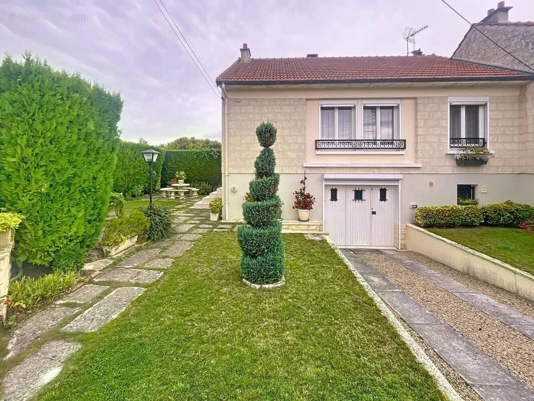 Maison à ATHIES-SOUS-LAON