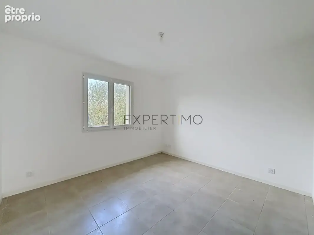 La Genête 71 : Maison de 2023   jamais habitée   103 m2   3 chambres   pièce de vie 40 m2   terrain 644 m2 - photo 11
