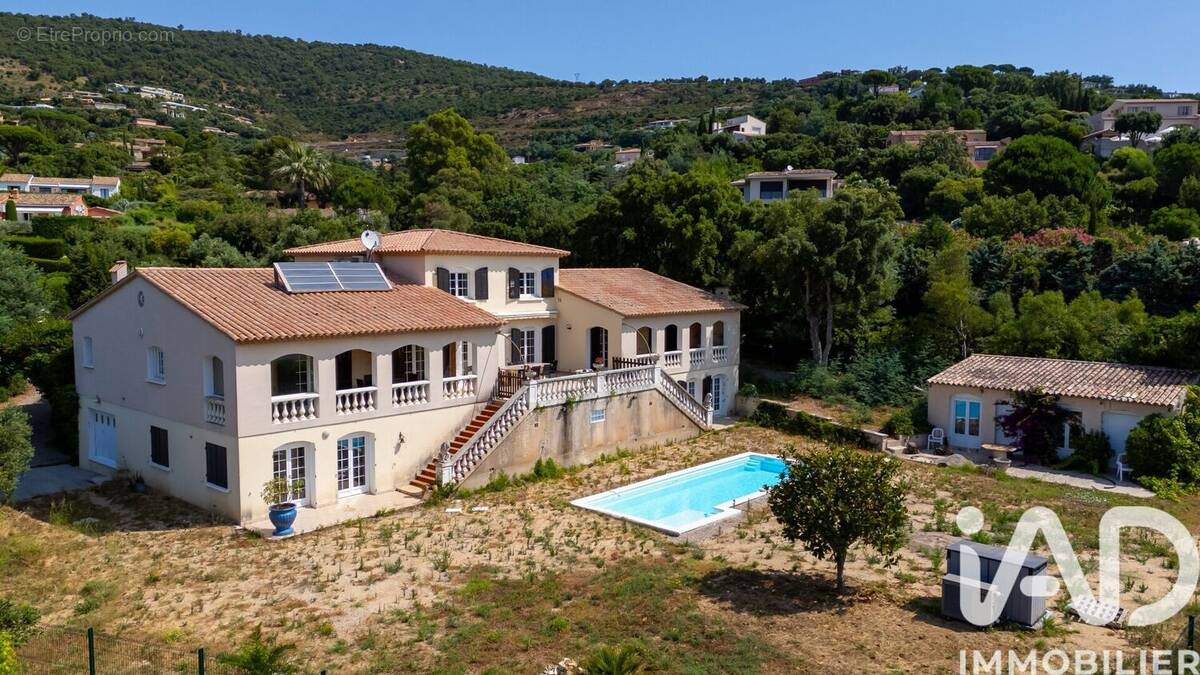 Photo 1 - Maison à GRIMAUD
