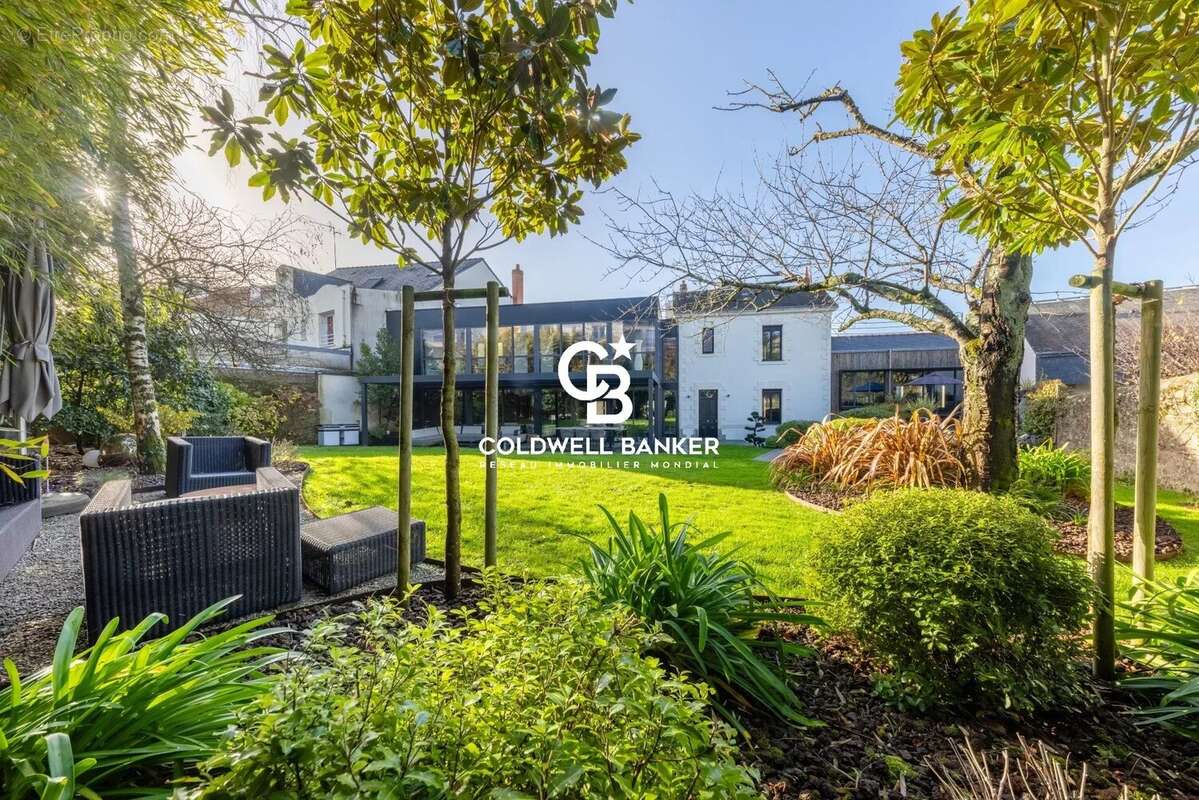 Nantes centre - maison contemporaine 283 m² - photo 5