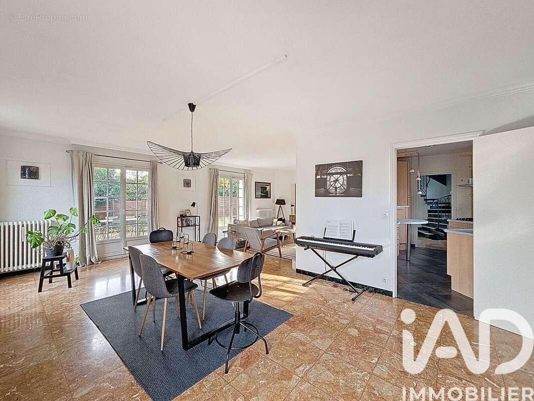 Photo 5 - Maison à BRUNOY