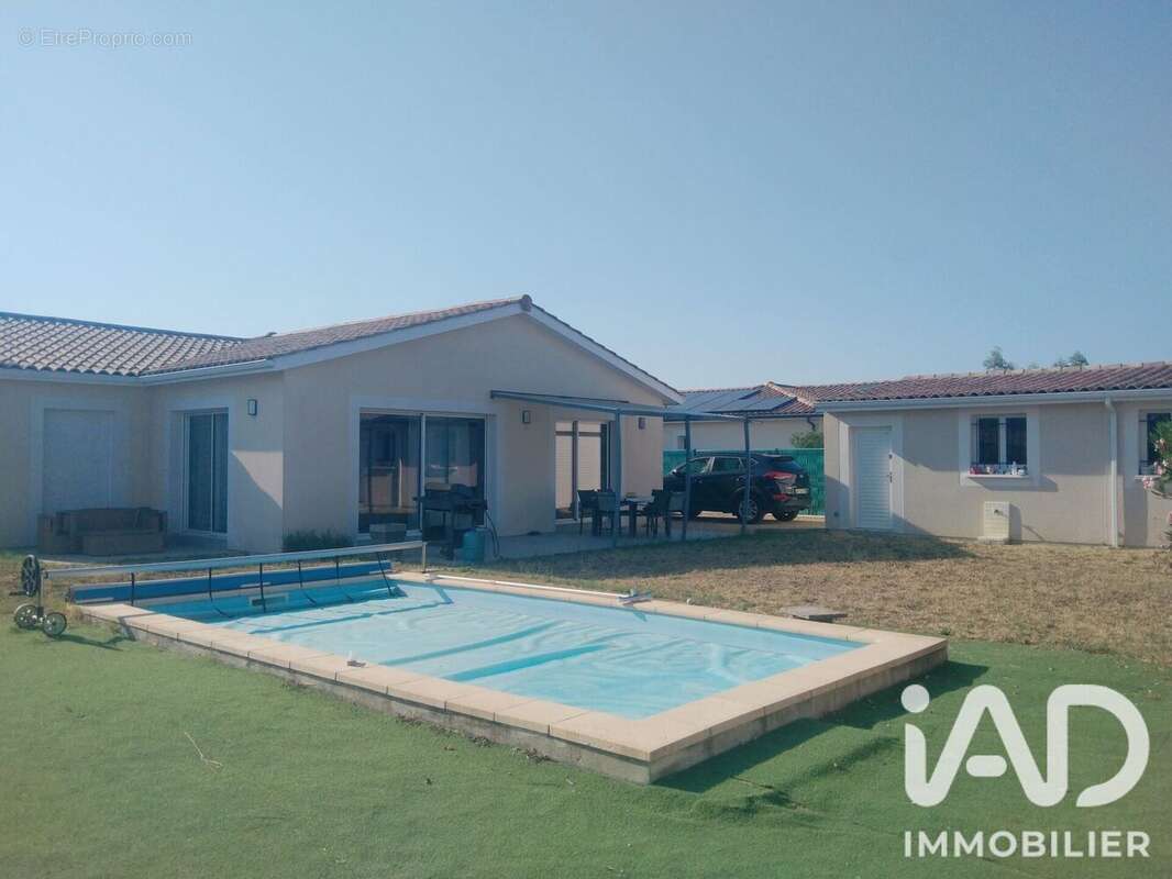 Maison 124 m² à Toulenne  - photo 5