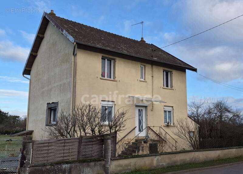 Maison à CHAUSSIN