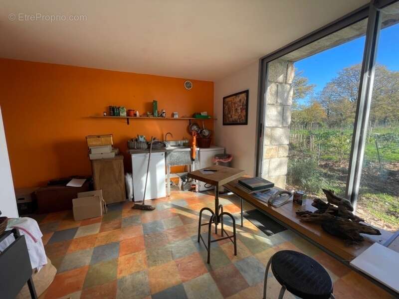 Maison à SAINT-JUNIEN