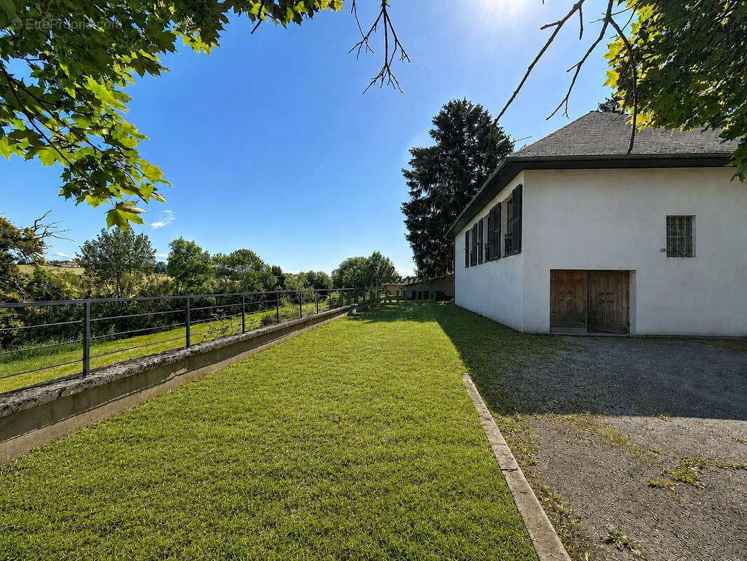 Maison à BOURGOIN-JALLIEU
