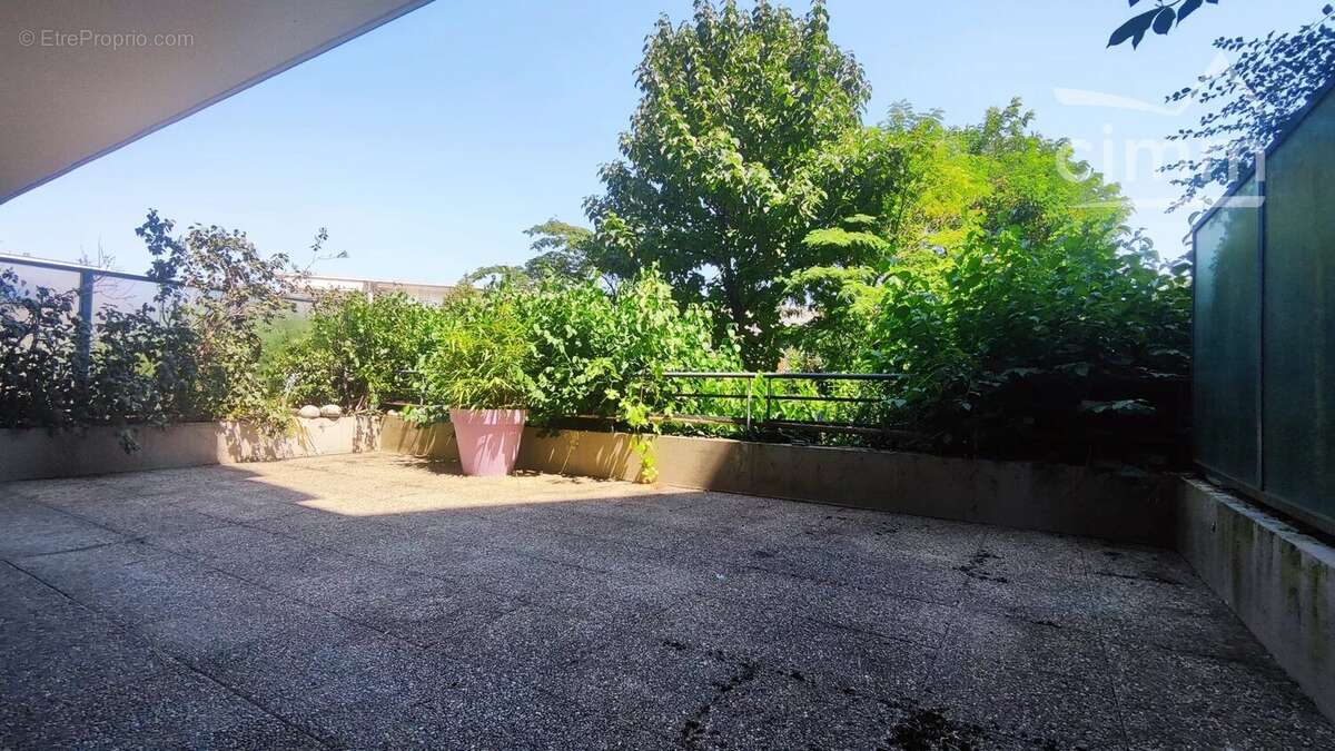 Appartement à ECHIROLLES