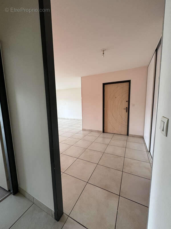 Appartement à LA FOUILLOUSE