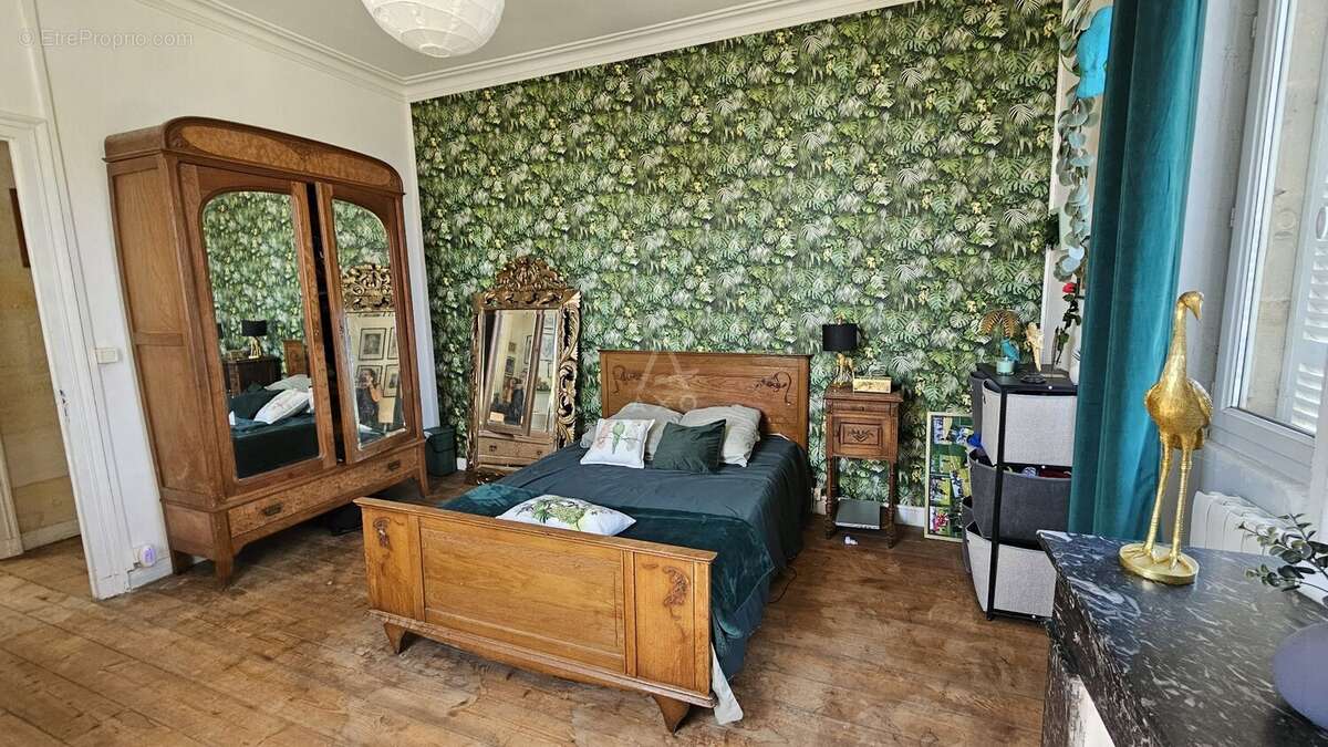 Maison à SAINT-ANDRE-DE-CUBZAC