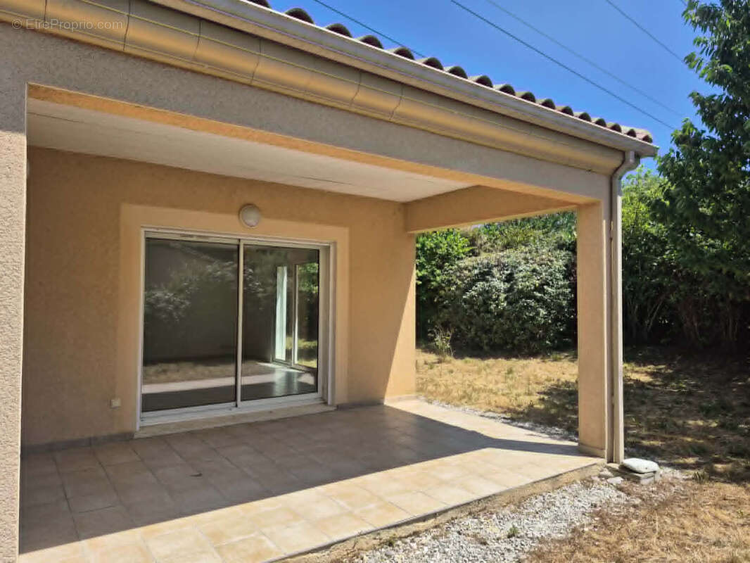 Belle maison de plain-pied avec jardin - photo 8