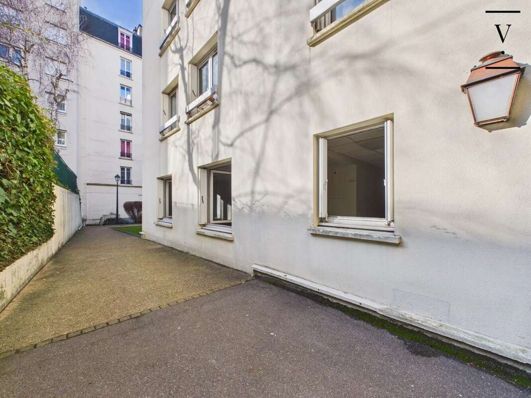 Appartement à PARIS-20E