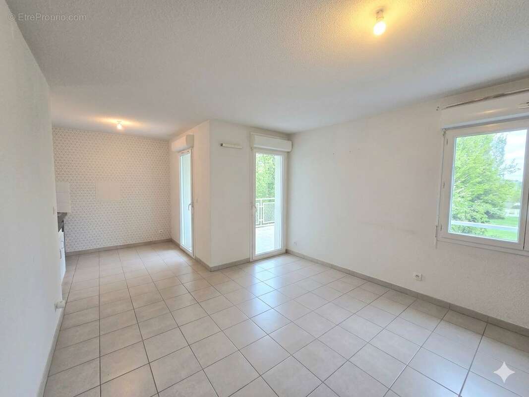 Appartement à COUTRAS