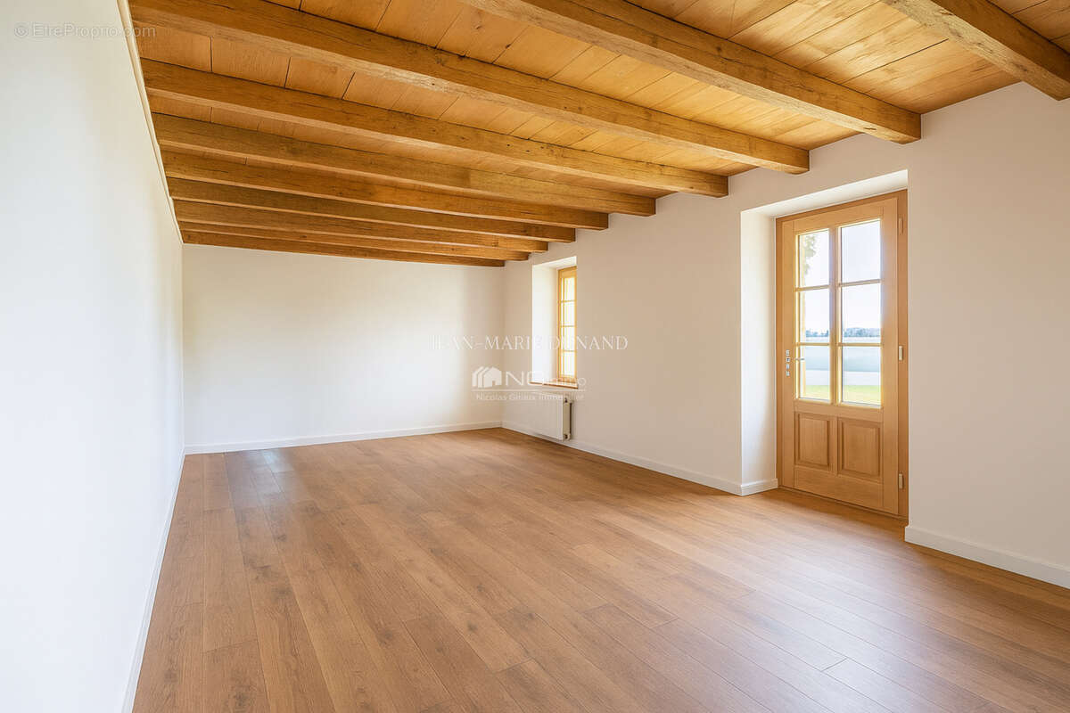 Maison à BONNE