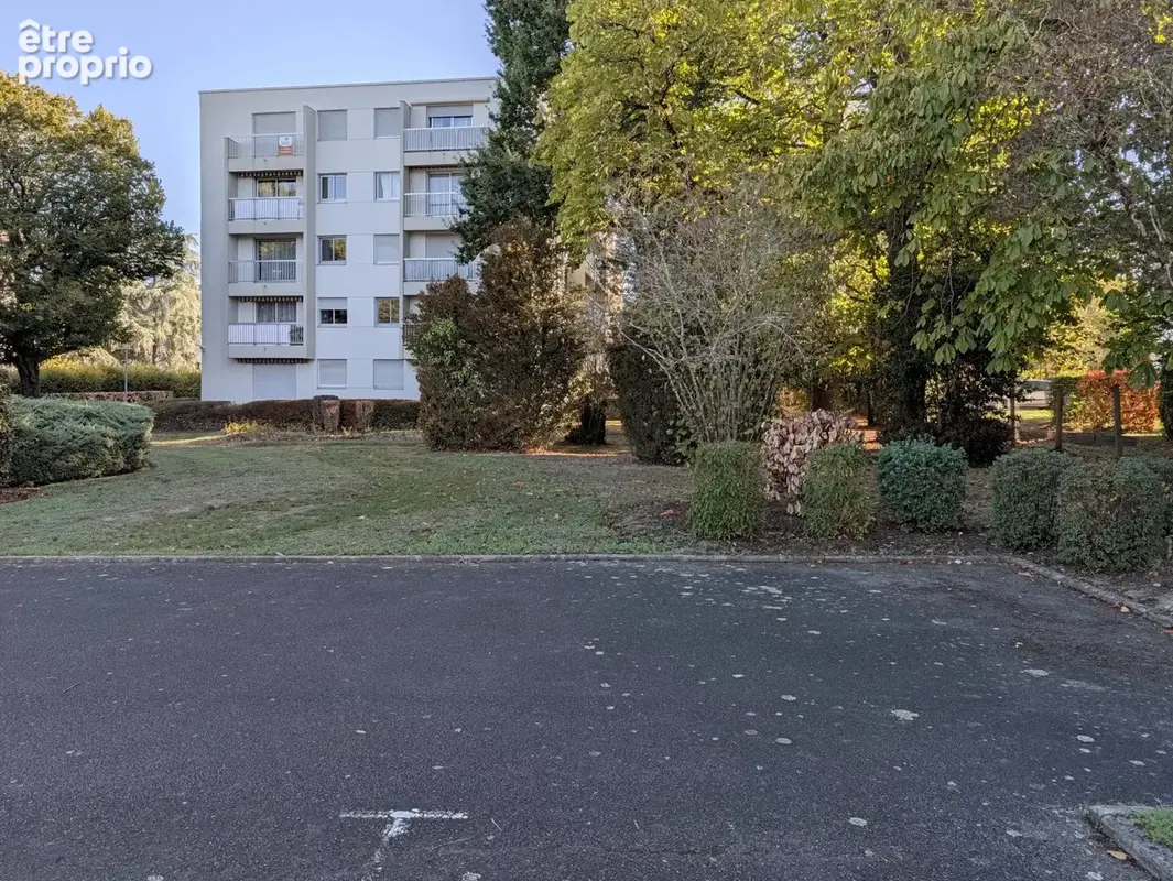 Photo Appartement à Saint-Sebastien-Sur-Loire au prix de 227 136€