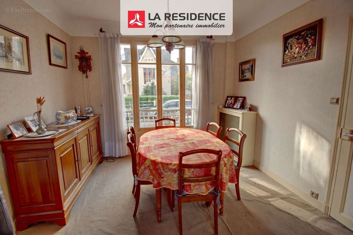 Maison à CONFLANS-SAINTE-HONORINE