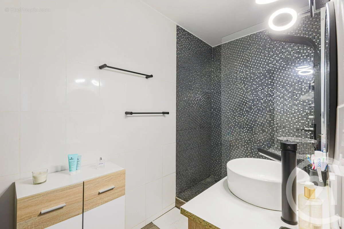 Appartement à SASSENAGE