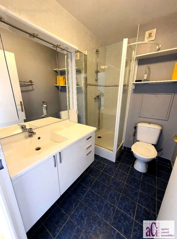 Appartement à FRESNES