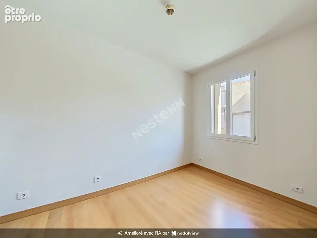 Maison Vallet de plain-pied 2014 en hyper centre, 2 chambres + bureau, garage et extérieur,  à seulement 1 minute de l'axe Nante - photo 19