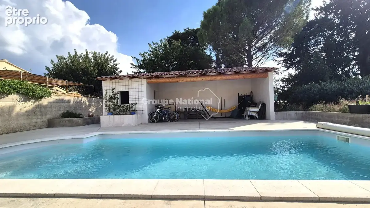 Aubignan villa 4 chambres avec 1102 m² de terrain - photo 2