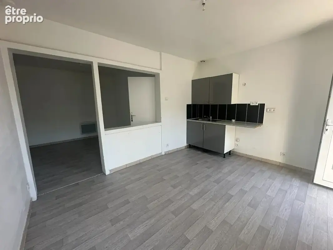 Immeuble Muille Villette 29 pièce(s) 450m² - photo 14