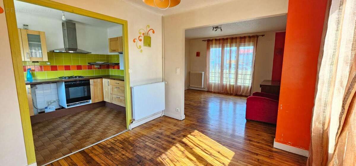 Maison à GUEMENE-SUR-SCORFF