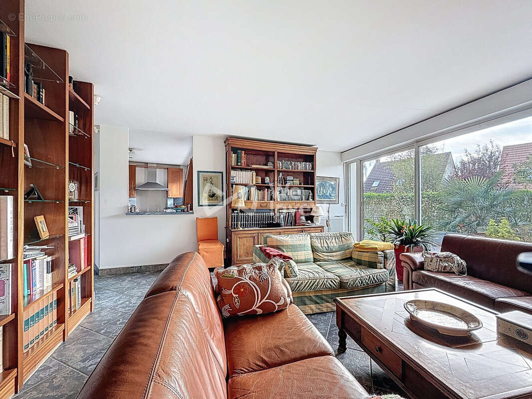 Maison à LAGNY-SUR-MARNE