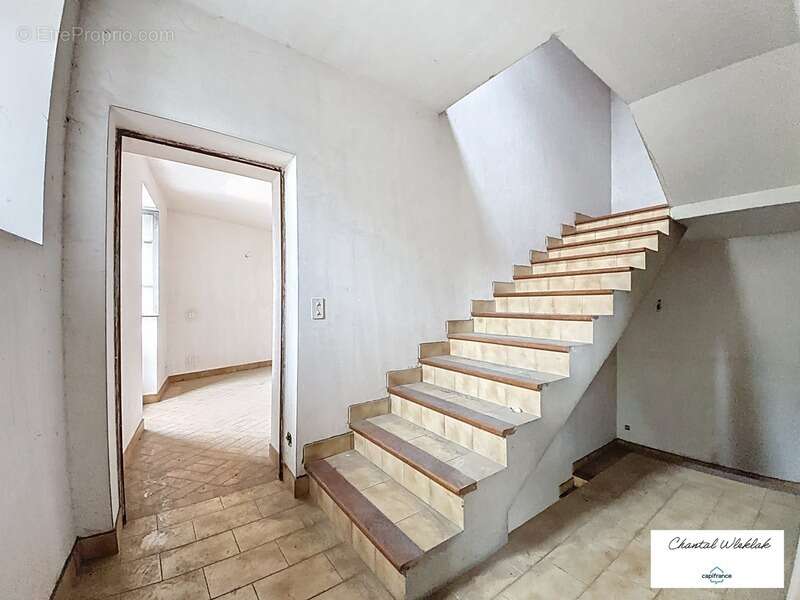 Maison à LABLACHERE