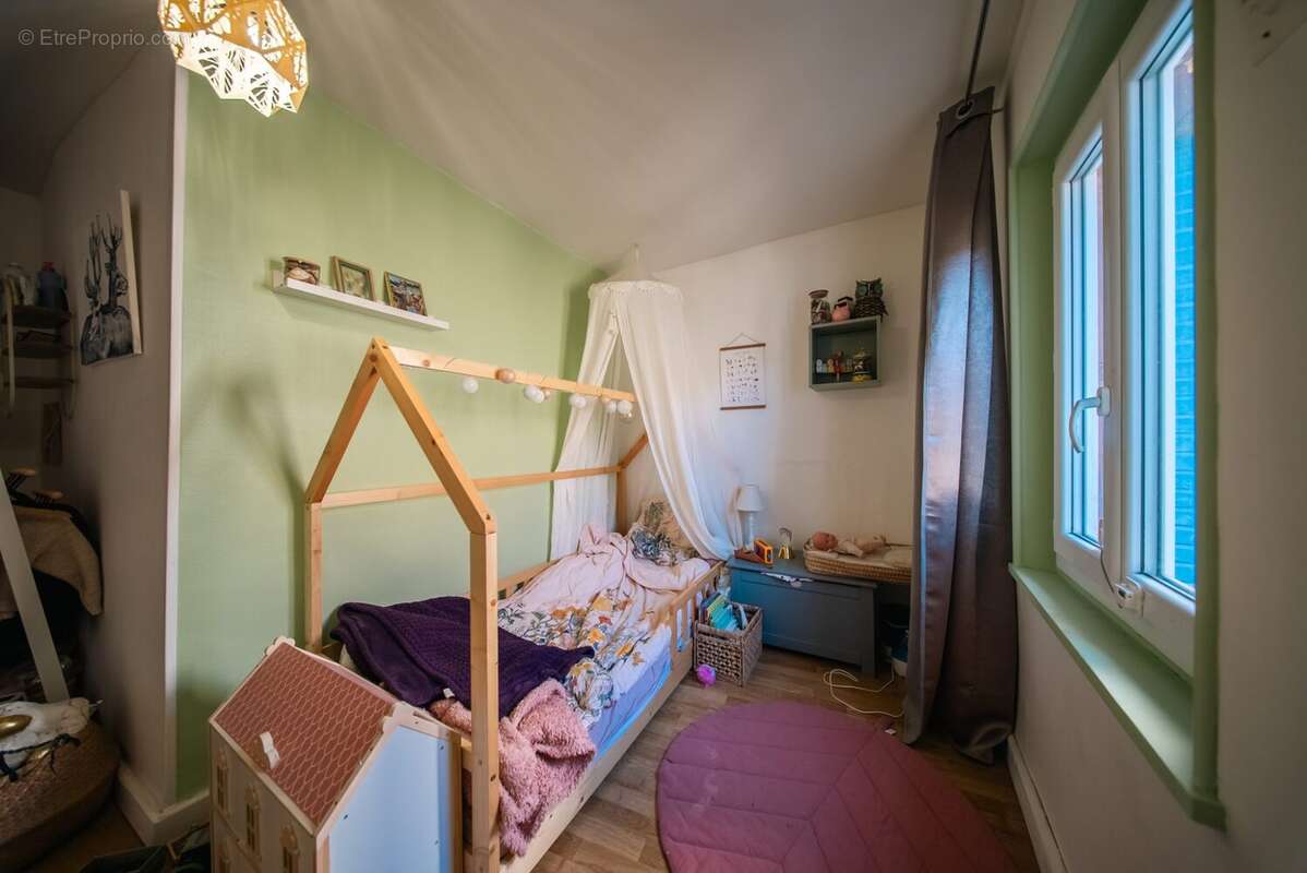 Maison à CEYRAT