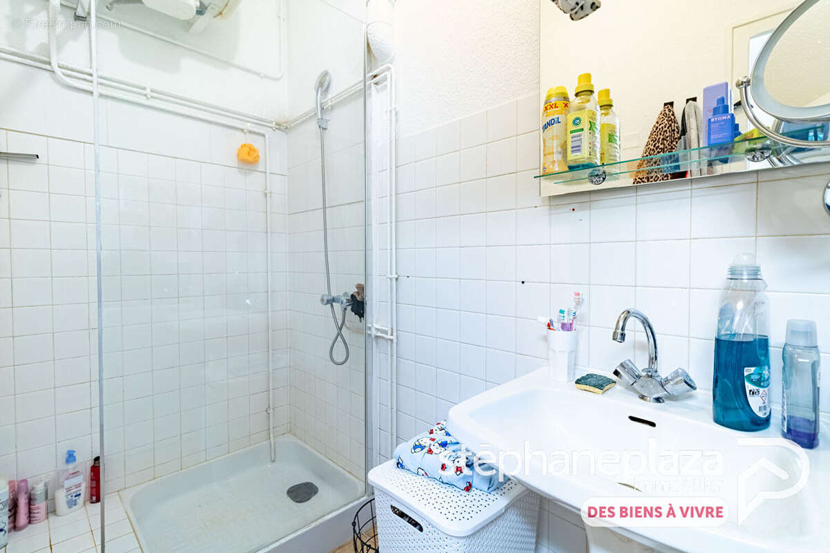 Appartement à COLIGNY