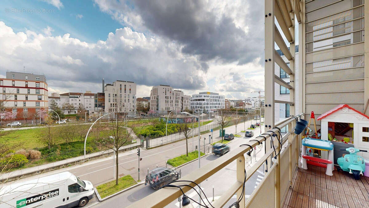 Appartement à NANTERRE