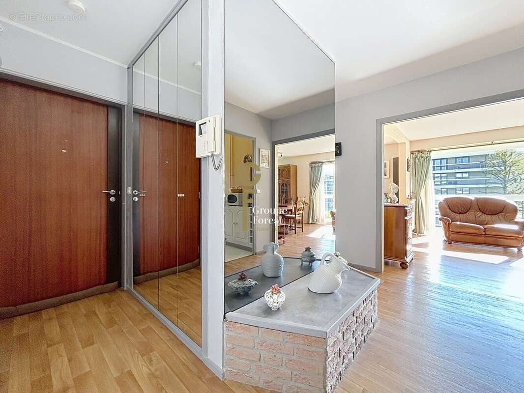 Appartement à CROIX