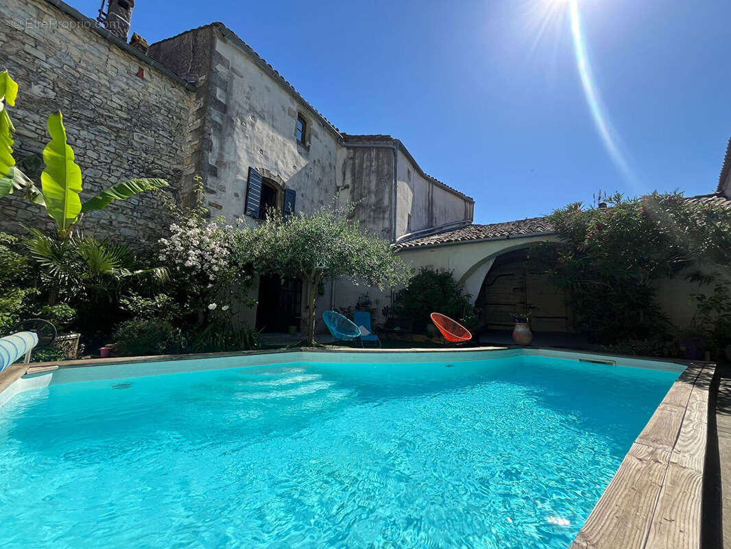 Maison de village avec piscine et 5 chambres - photo 15