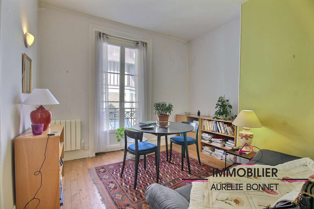 Appartement 53 m² à Trouville-Sur-Mer  - photo 2