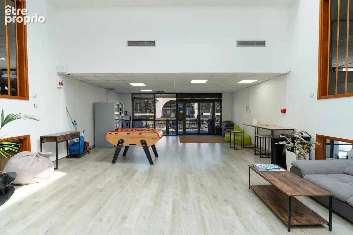 Commerce 1 331 m² à vendre à Valbonne (06560) - photo 7