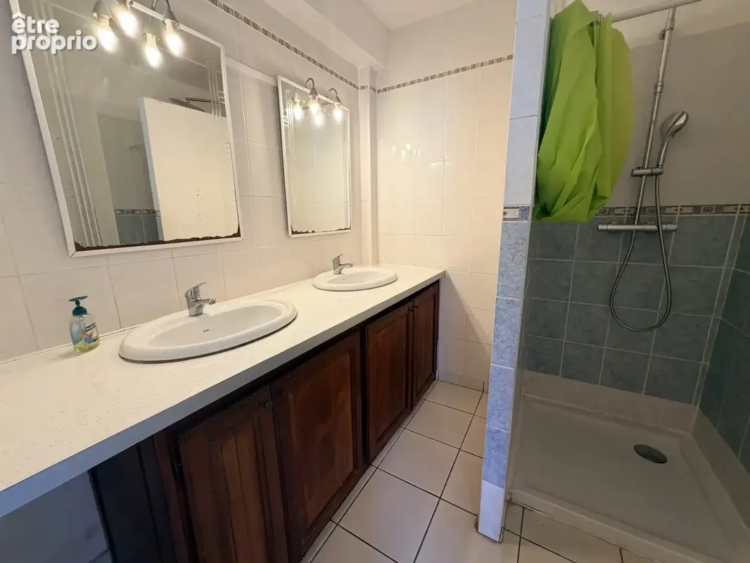 GRAND BOIS / LA CAFRINE : Maison de ville F5 d’environ 107 m2 avec vue mer et jardinet / Pour Résidence Princi - photo 16