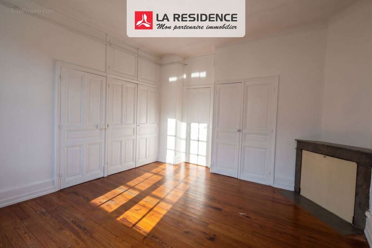 Appartement 72 m² à Tournon-Sur-Rhone  - photo 7