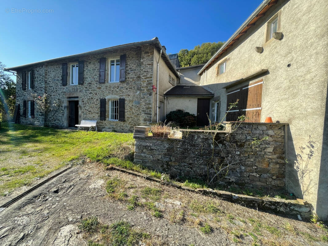 Maison à MIOLLES