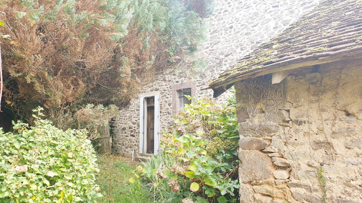 Maison à LA CROISILLE-SUR-BRIANCE